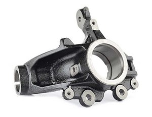 Кулак поворотный FORD Focus (11-) передний левый BSG BSG30330014, 1702855