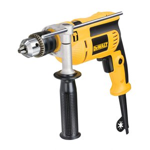 Дрель ударная 701Вт DEWALT DWD024K-QS