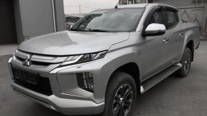 Дефлектор двери MITSUBISHI L200 2015-, оргстекло, 4шт. SIM